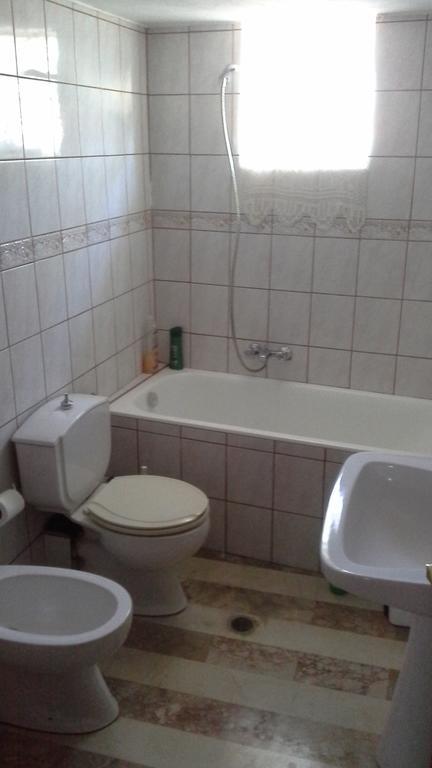 Meteora Christian'S Place Trikala  Ngoại thất bức ảnh