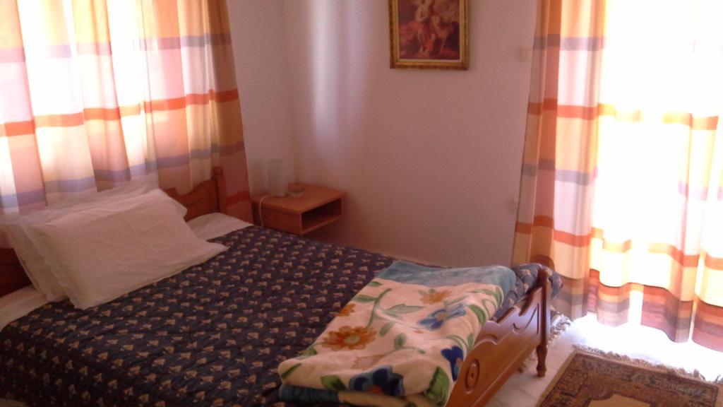 Meteora Christian'S Place Trikala  Ngoại thất bức ảnh